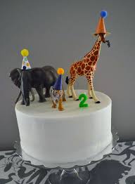 Boy Jungle Themed Birthday Party For 2 Year Old Animal Birthday Party Details The Modern Dad Animal Birthday Party 2 Year Old Birthday Party Boy Birthday Parties