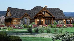 Wide porches with tapered or paired square columns. Craftsman Home Plans