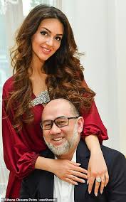 Gelar juara miss moscow 2015 diraih oksana voevodina karena sosoknya memang memesona. Ex King Of Malaysia S Lawyer Confirms He Has Divorced Beauty Queen Express Digest