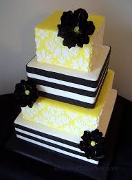 1 Tier Black And Gold Square Cake Black And Yellow Damask Bolo Bolos Criativos Bolos Decorados