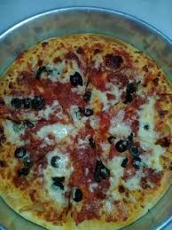 بيتزا ولا اشهى بالصور من Mesoo Afaganiحلويات Recipe Food Vegetable Pizza Cheese Pizza