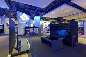 Samsung Shop In Shop At Selfridges By Dalziel And Pow London Store Design Retail Design Design Shop Interiors