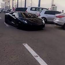 uzivatel بيت الهلال na twitteru بـ سيارة سالم الدوسري بعد تجديد عقدة الهلال