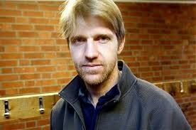 Lärarens angrepp mot sportlokalerna