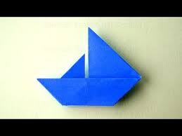 Origami Boot Basteln Mit Kindern Einfaches Origami Segelboot Falten Schiff Basteln Mit Papier Youtub Mit Bildern Schiff Basteln Segelboot Falten Papierschiff Basteln