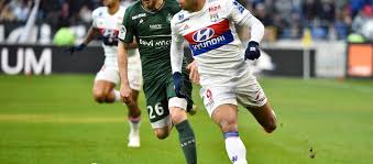 Le match de l'année pour nous supporters. Lyon Saint Etienne Debuchy Arrache Un Nul Logique Pour Les Verts