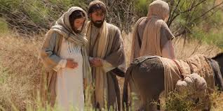 Silent night, holy night & beautiful isle of somew. Teks Khotbah Natal