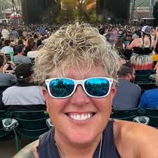 Dollywood's Harvest Festival presented by Humana will take place from  September 12 to October 27, 2025. This event will transform Dollywood into  a fall wonderland with vibrant decorations, seasonal foods, live music,