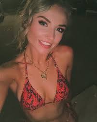 Brandi Napier's Instagram, Twitter & Facebook