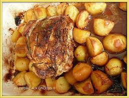 Arroser les paupiettes d'huile d'olive puis saler et poivrer (ajouter éventuellement oignons, ails…) Filet De Porc Aux Pommes De Terre De Noirmoutier Paperblog