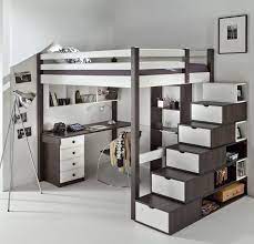 Premier lit de grand pauline j'ai acheté le lit jura pour mon fils de 2 an et demi et depuis les couchers c'est le pied 😝 nous avons monté le sommier mais nous avons laissé à terre afin que notre fils profite de son lit cabane et les parents dorment sur leur deux oreilles. Mezzanine Ado Chic Deco Chambre Ado Garcon Deco Chambre Ados Deco Chambre Ado Fille