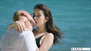 Vixen Model Has Incredible Passionate Sex on the Beach