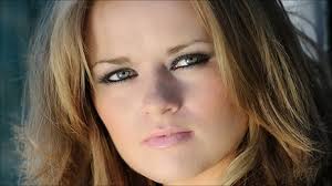 Melissa Mackenzie death: Seatbelts 'might have saved her'