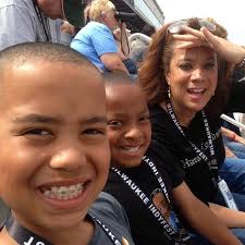 Milwaukee parents discuss whether boys are different than girls