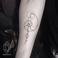 Golden Ratio Tattoo Spiral Tattoos Geometric Tattoo Fibonacci Tattoo