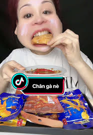 Khám Phá Chân Gà Rút Xương Anna Lala