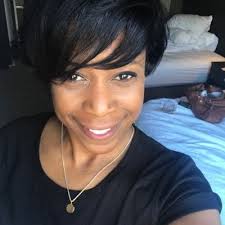 Danielle Barlow (@Daninichole03)