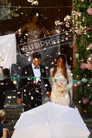 Un mariage digne d'un conte de fées. Exclusif Voici Toutes Les Photos Du Mariage Magnifique Entre Karine Ferri The Voice Et Le Footballeur Yoann Gourcuff