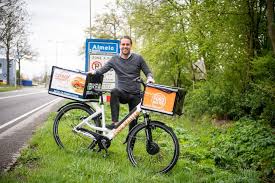 Work (in progress), sketches & experiments. Almelose Cateraar Ziet Met Zwarte Keuken Gat In De Markt Juist In Coronatijd Almelo Tubantia Nl