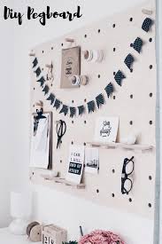 Diy Lochbrett Pinnwand Selber Machen Peg Board Diy Pins Diy Office