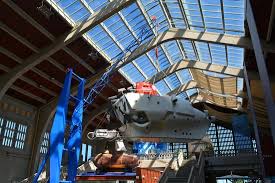 Dans le hall d'entrée, les visiteurs sont. Le Hall De La Gare Maritime Picture Of Cite De La Mare Cherbourg Octeville Tripadvisor