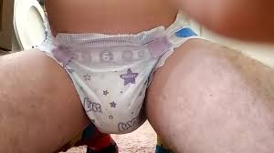 Wetting My Luvs Size 6 Diaper Part 1 - ThisVid.com