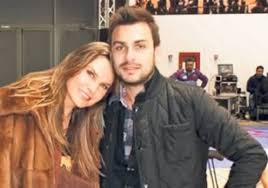 Câți ani are anna lesko? Anna Lesko DezvÄƒluie Varsta La Care È™i A Pierdut Virginitatea Click Mobile