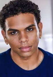 Dario Vazquez's Instagram, Twitter & Facebook