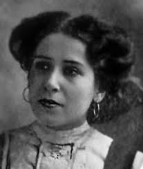 Redibujando la historia: mujeres y geología en Latinoamérica Redrawing  history: women and geology in Latin America