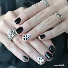 Tumblr 2020 juveniles uñas semipermanentes diseños : Tienda Nails Holaaa Chicas Les Cuento Una De Las Ultimas Tendencias En Unas Es El Estampado Dalmata Vaca Yo Claramente Lo Amo Creo Que Es Canchero Original Juvenil Y Tiene Mucho Estilo