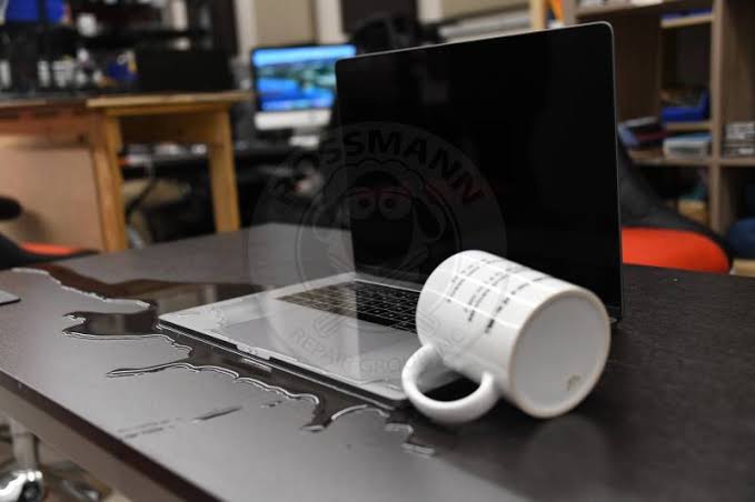 MacBook Water Damage Repair & LCD Repair Services in NYC