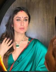 Kareena Kapoor Khan Nails This Green Sari The Daily Chakra kareena kapoor khan nails this green