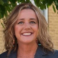 100+ "Aimee M." profiles