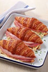 Croissants Maison Recette Facile Gourmand Recettes De Cuisine Recettes De Cuisine Illustrees Recette