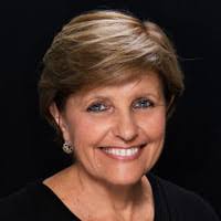 It is with the greatest pleasure to announce that Kerry Bergin Kerry Bergin  joined Queen of Clubs as Sales Director & Ambassador 🎉 Kerry is the first  QOC employee to be based