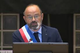 Édouard philippe laisse planer le doute. Le Havre Apres Matignon Edouard Philippe Retrouve Son Fauteuil De Maire