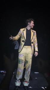 Harry Onstage At Forum Melbourne In Melbourne Australia November 30 2017 Harry Styles Photos Harry Styles Pictures Harry Styles Live