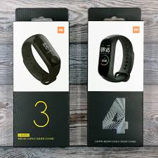 Sravnenie Xiaomi Mi Smart Band 4 I Mi Band 3 Obzor Sravnenie Chto Vybrat Harakteristiki