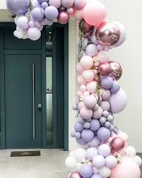 Birthday Decoration At Home With Balloons In Lockdown Pin On Balloon Garlands