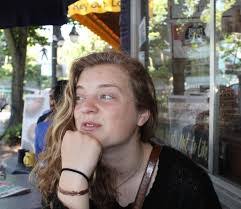 Laura Zenker's Instagram, Twitter & Facebook