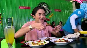 Sebenarnya bika ambon bukan berasal dari ambon melainkan berasal dari medan, sumatera utara. Demen Makan Tempat Makan Enak Di Semarang 23 7 2017 Part 1 Youtube