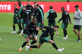 Um recinto que se abre ao exterior, para receber todos os portugueses, mas onde também será possível trabalhar com privacidade. Sic Noticias Portugal Continua Hoje A Preparar Fase Final Do Mundial Na Cidade Do Futebol