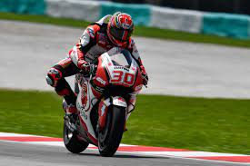 El lcr honda de lucio cecchinello ya tiene el equipo completo con la llegada de takaaki nakagami que se une a cal crutchlow en la primera temporada en la que los pilotos tienen contrato directo con hrc. Takaaki Nakagami Lcr Honda Idemitsu Motogp