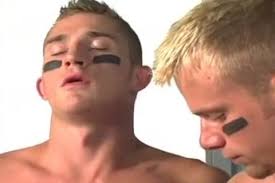 Enjoy our hd porno videos on any device of your choosing! Locker At Boy 18 Tube