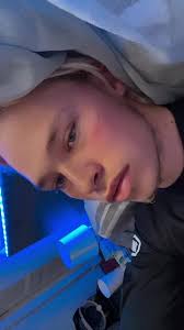 Tu sais qu’mon passer a fait devenir de moi un grand garçon #tentation  #amour #girl