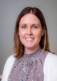 Emma Dann's Instagram, Twitter & Facebook