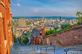 The term wallonia can mean slightly different things in different contexts. Luttich Entdecke Die Stadt Mit Diesen Tipps Neu Geo