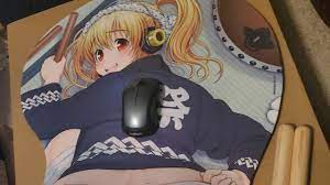 Super pochaco mousepad