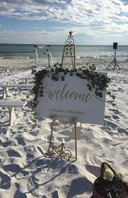 Welcome To Destin Beach Weddings By Sunquest Beach Weddings Offering A Variety Of Venues Pl Wedding Venues Beach Beach Destination Wedding Destination Wedding