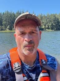 Kayaking at Coffenbury Lake in Oregon